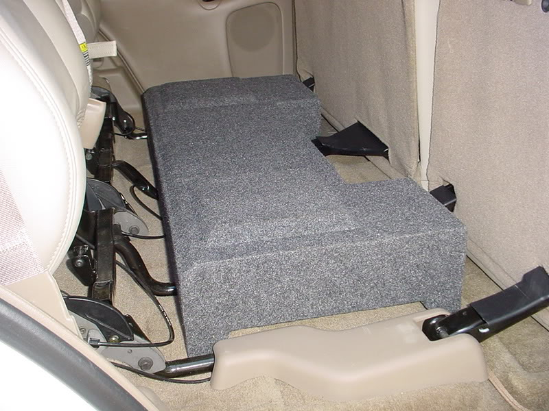 2004 tahoe under seat sub box